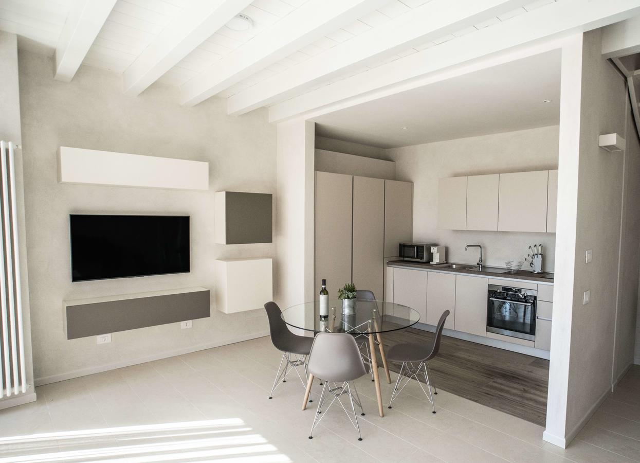 Relais Madergnago Gardapartments Desenzano del Garda Dış mekan fotoğraf