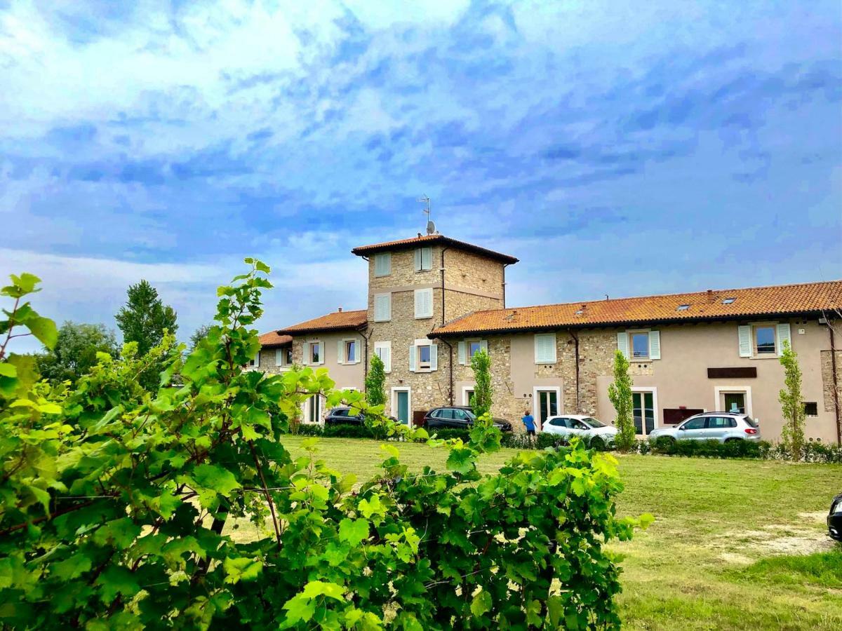 Relais Madergnago Gardapartments Desenzano del Garda Dış mekan fotoğraf